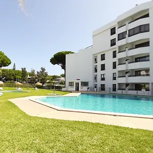 Tenis Golfmar 409a - Pool View Vilamoura